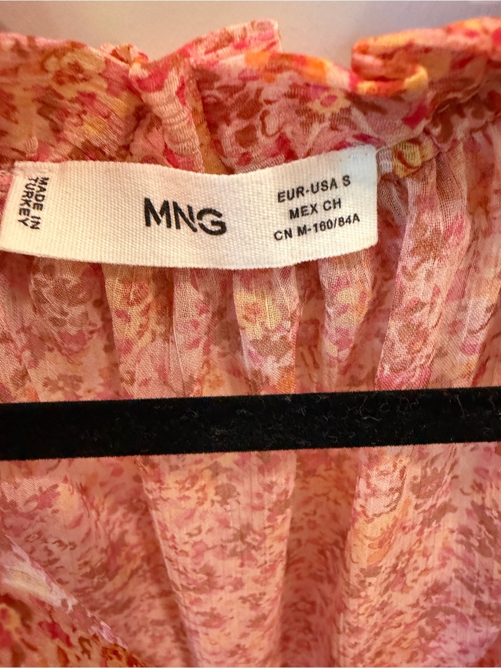 Mango Pink & Yellow Floral Ruffle V-Neck Camisole Size Small - Picture 2 of 3